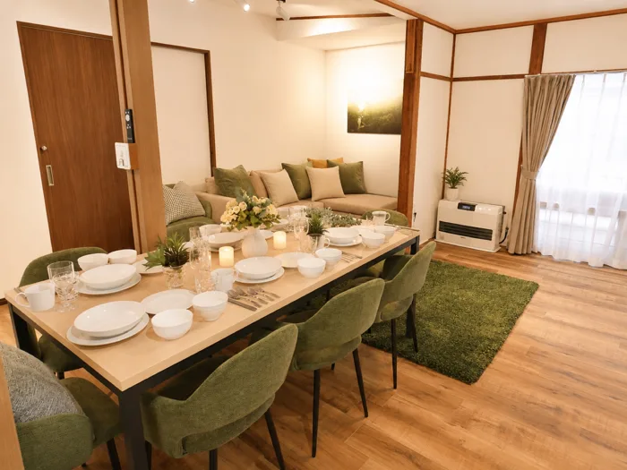 Myoko Homeのリビング・ダイニング